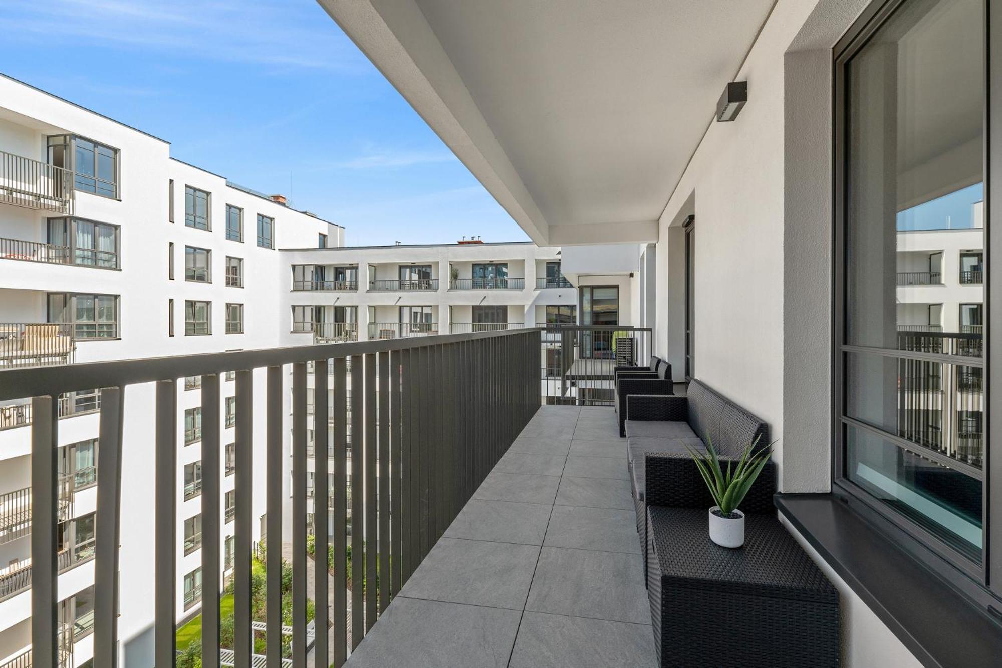 Doki Apartments By Staywin Gdańsk Extérieur photo