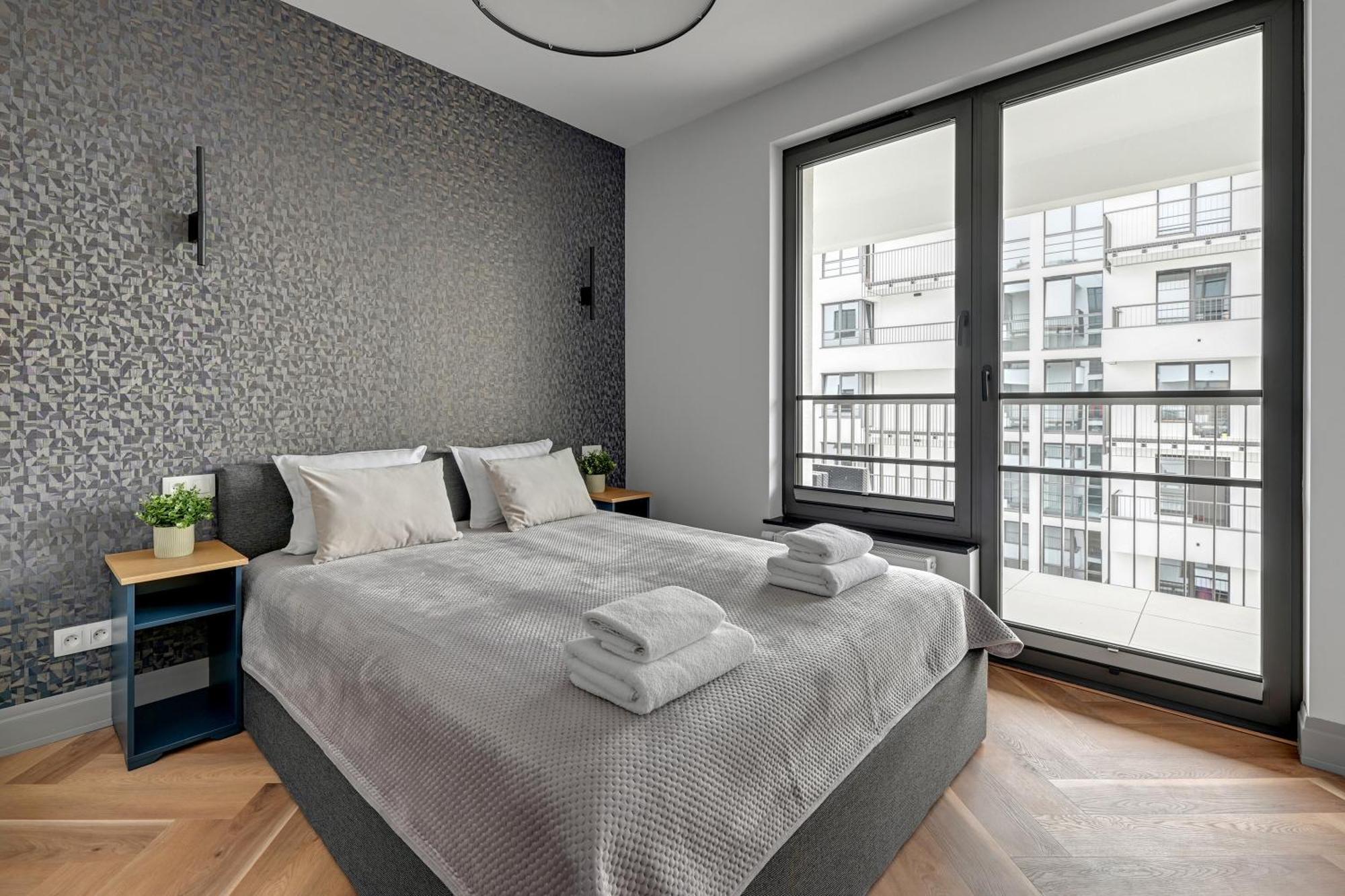 Doki Apartments By Staywin Gdańsk Extérieur photo
